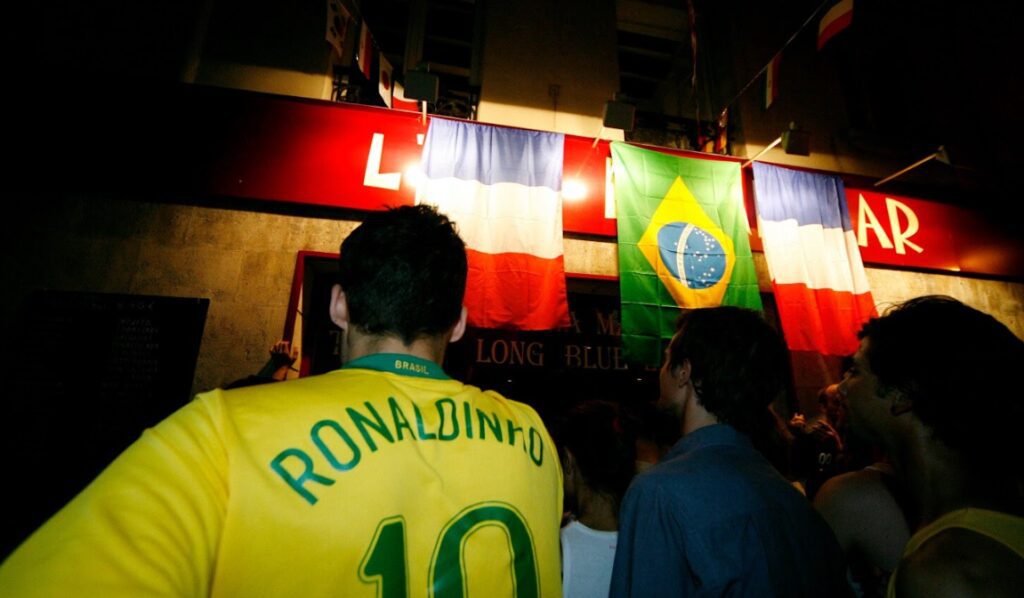 Ronaldinho facing the media