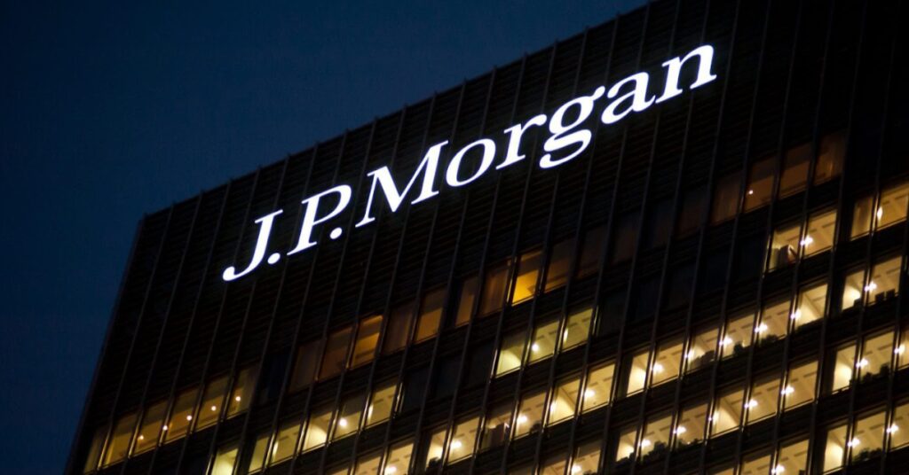 JPMorgan logo with a blockchain symbol