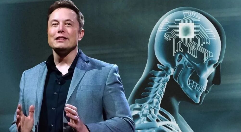 Elon Musk presenting Neuralink's brain-computer technology.